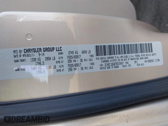 2015 Chrysler Town & Country Touring with VIN 2C4RC1BG8FR537647, listed as a IAAI auction lot 41888638 with 146,866 mi miles. Bid and sale history available at carsss.com. Image 9.