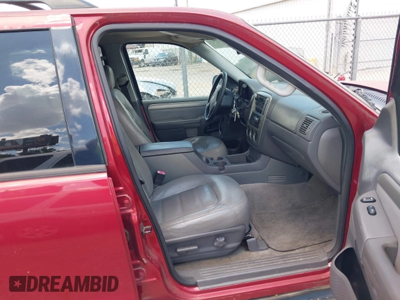 2004 Ford Explorer XLT с VIN 1FMZU63W74ZA63298, выставлен на аукционе IAAI как лот 42571163 с пробегом 226 399 миль миль и . История ставок и продаж доступна на DreamBid. Изображение 5.