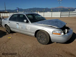 2003 Mercury Grand Marquis GS Convenience with VIN 2MEFM74W63X648064, listed as a Copart auction lot 69247284 with 185,934 mi miles and Salvage Title. Bid and sale history available at carsss.com. Image 4.