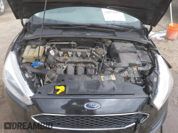 2016 Ford Focus SE with VIN 1FADP3F26GL280805, listed as a IAAI auction lot 42031492 with 146,986 mi miles. Bid and sale history available at carsss.com. Image 10.