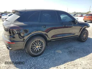 2018 Porsche Cayenne z VIN WP1AA2A23JKA00043, wystawiony jako Copart lot #51791315 z przebiegiem 71 733 mil mil oraz Szkoda całkowita • Salvage title. Historia ofert i sprzedaży dostępna na DreamBid. Obrazek 3.