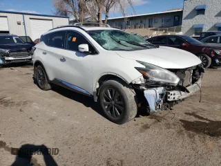 2018 Nissan Murano SV z VIN 5N1AZ2MG7JN175584, wystawiony jako Copart lot #43353675 z przebiegiem Nie podano mil oraz Nie do naprawy • Non repairable. Historia ofert i sprzedaży dostępna na DreamBid. Obrazek 4.