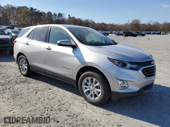 2019 Chevrolet Equinox LT with VIN 3GNAXKEV2KS563604, listed as a Copart auction lot 83644584 with 31,788 mi miles and Salvage Title. Bid and sale history available at carsss.com. Image 4.