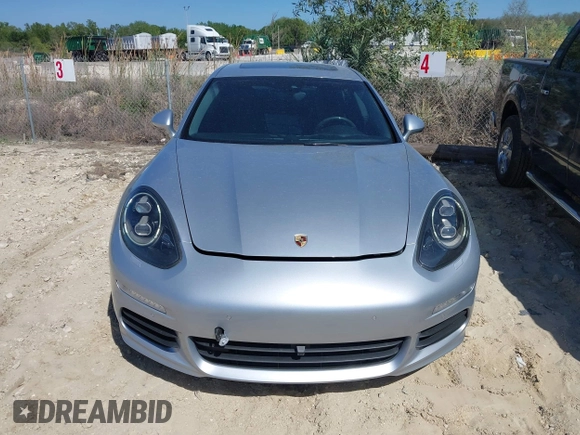 2014 Porsche Panamera S E-Hybrid with VIN WP0AD2A75EL044663, listed as a IAAI auction lot 41818381 with 44,194 mi miles and . Bid and sale history available at DreamBid. Image 12.