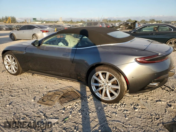 2019 Aston Martin DB11 z VIN SCFRMFCWXKGM06894, wystawiony jako Copart lot #41602955 z przebiegiem Nie podano mil oraz Szkoda całkowita • Salvage title. Historia ofert i sprzedaży dostępna na DreamBid. Obrazek 2.