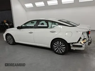 2025 Nissan Altima SV with VIN 1N4BL4DV0SN348325, listed as a Copart auction lot 53390145 with 3,351 mi miles and Clean Title. Bid and sale history available at carsss.com. Image 2.