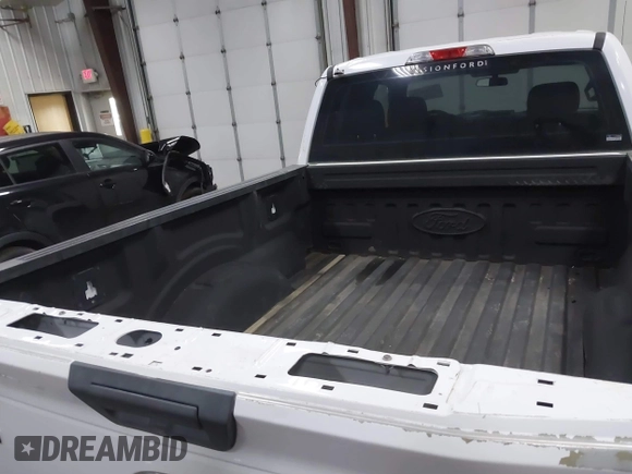 2017 Ford F-150 XL with VIN 1FTFX1EG1HKD34264, listed as a IAAI auction lot 41868204 with 152,290 mi miles. Bid and sale history available at carsss.com. Image 20.