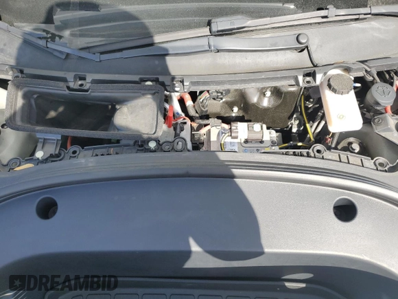 2022 Tesla Model 3 z VIN 5YJ3E1EA8NF348174, wystawiony jako Copart lot #53757025 z przebiegiem 38 722 mil mil oraz Nie do naprawy • Non repairable. Historia ofert i sprzedaży dostępna na DreamBid. Obrazek 11.