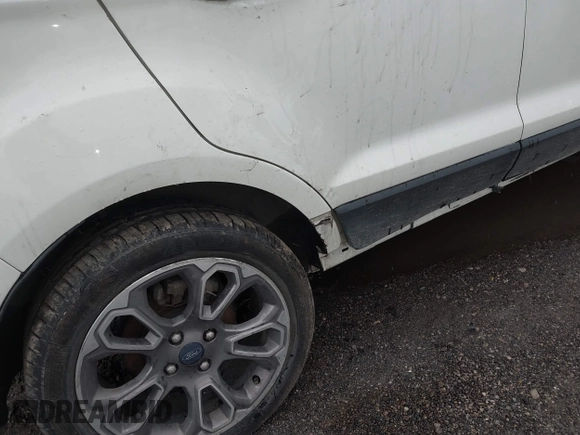 2019 Ford EcoSport Titanium z VIN MAJ3S2KE7KC276727, wystawiony jako IAAI lot #40913649 z przebiegiem 95 390 mil mil oraz . Historia ofert i sprzedaży dostępna na DreamBid. Obrazek 19.