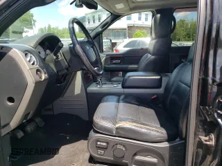 2005 Ford F-150 XLT z VIN 1FTPW145X5KE13810, wystawiony jako Copart lot #62060585 z przebiegiem Nie podano mil oraz Czysty tytuł • Clean title. Historia ofert i sprzedaży dostępna na DreamBid. Obrazek 7.