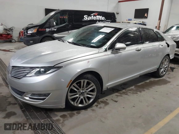 2014 Lincoln MKZ with VIN 3LN6L2GK5ER808254, listed as a IAAI auction lot 41564328 with 107,019 mi miles. Bid and sale history available at carsss.com. Image 2.
