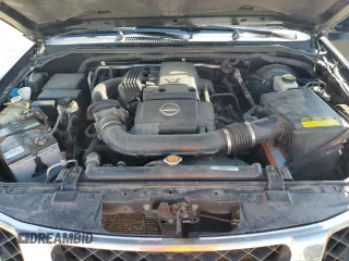 2008 Nissan Pathfinder SE z VIN 5N1AR18B38C660450, wystawiony jako Copart lot #61414305 z przebiegiem 331 132 mil mil oraz Szkoda całkowita • Salvage title. Historia ofert i sprzedaży dostępna na DreamBid. Obrazek 12.