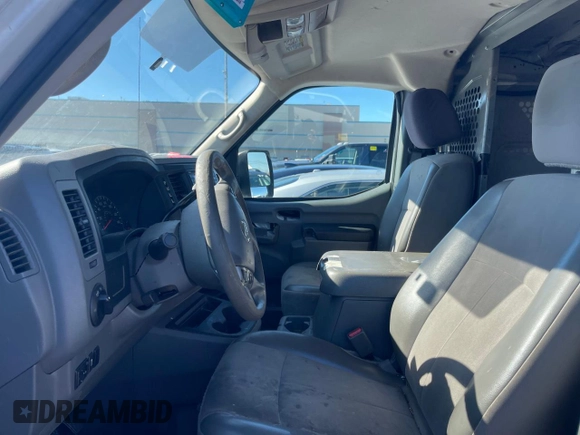 2016 Nissan NV SL with VIN 1N6BF0KY2GN808502, listed as a Copart auction lot 47805875 with 204,274 mi miles and Clean Title. Bid and sale history available at carsss.com. Image 5.