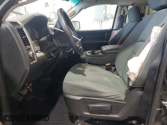 2014 Ram 1500 Express z VIN 1C6RR7FT9ES152773, wystawiony jako Copart lot #61879354 z przebiegiem 124 824 mil mil oraz Szkoda całkowita • Salvage title. Historia ofert i sprzedaży dostępna na DreamBid. Obrazek 7.