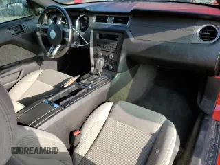 2013 Ford Mustang V6 with VIN 1ZVBP8AM5D5261411, listed as a Copart auction lot 51056685 with 157,730 mi miles and Salvage Title. Bid and sale history available at carsss.com. Image 8.