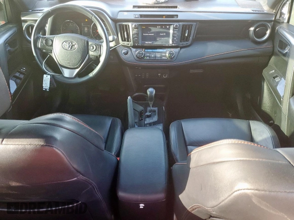 2016 Toyota RAV4 SE with VIN 2T3JFREV2GW456003, listed as a Copart auction lot 64136325 with 133,746 mi miles and Salvage title. Bid and sale history available at DreamBid. Image 8.