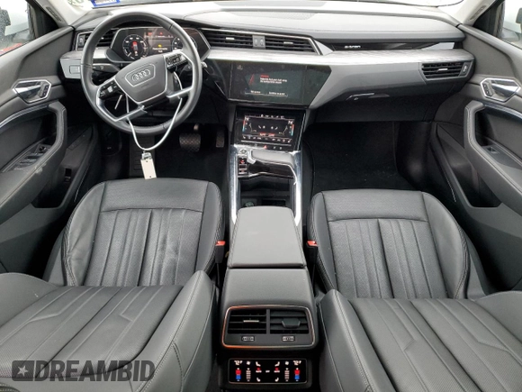 2023 Audi e-tron Premium Plus with VIN WA1LAAGE4PB011657, listed as a Copart auction lot 88472875 with 15,640 mi miles and Salvage title. Bid and sale history available at DreamBid. Image 8.