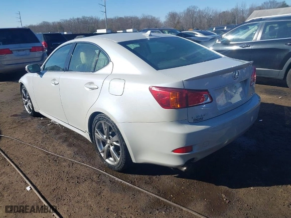 2009 Lexus IS 250 with VIN JTHBK262195105409, listed as a IAAI auction lot 41421958 with 276,615 mi miles. Bid and sale history available at carsss.com. Image 3.