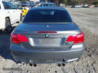 2011 BMW M3 with VIN WBSDX9C57BE584727, listed as a IAAI auction lot 40921043 with 148,068 mi miles. Bid and sale history available at carsss.com. Image 16.