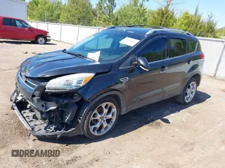 2013 Ford Escape Titanium with VIN 1FMCU0J91DUA51791, listed as a IAAI auction lot 39066929 with 193,451 mi miles. Bid and sale history available at carsss.com. Image 2.