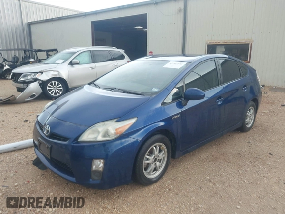 2010 Toyota Prius II with VIN JTDKN3DU3A0217150, listed as a IAAI auction lot 42107105 with 191,913 mi miles. Bid and sale history available at carsss.com. Image 2.