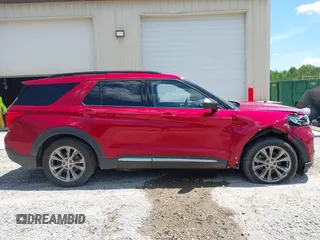 2020 Ford Explorer XLT z VIN 1FMSK8DH4LGA57214, wystawiony jako IAAI lot #42198256 z przebiegiem 136 149 mil mil oraz . Historia ofert i sprzedaży dostępna na DreamBid. Obrazek 14.
