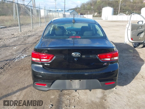 2019 Kia Rio S with VIN 3KPA24AB9KE209902, listed as a IAAI auction lot 41983203 with 31,231 mi miles. Bid and sale history available at carsss.com. Image 17.