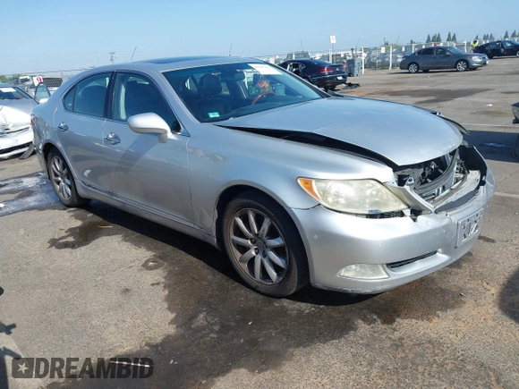 2008 Lexus LS 460 with VIN JTHBL46F185073510, listed as a IAAI auction lot 42347422 with 150,114 mi miles and . Bid and sale history available at DreamBid. Image 1.