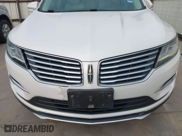 2017 Lincoln MKC Premiere z VIN 5LMCJ1C99HUL69530, wystawiony jako IAAI lot #42278151 z przebiegiem 45 809 mil mil oraz . Historia ofert i sprzedaży dostępna na DreamBid. Obrazek 19.