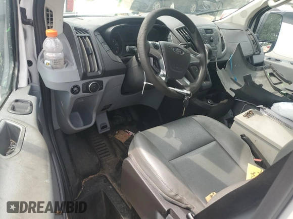 2017 Ford Transit с VIN 1FTYE1YM4HKA82266, выставлен на аукционе Copart как лот 66023274 с пробегом Не указан миль и Чистый • Clean title. История ставок и продаж доступна на DreamBid. Изображение 8.