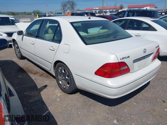 2001 Lexus LS 430 with VIN JTHBN30FX10012057, listed as a IAAI auction lot 42017083 with 201,263 mi miles. Bid and sale history available at carsss.com. Image 3.