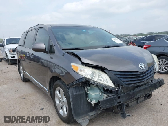 2013 Toyota Sienna LE AAS with VIN 5TDKK3DC1DS392577, listed as a IAAI auction lot 41932168 with 90,643 mi miles and . Bid and sale history available at DreamBid. Image 1.