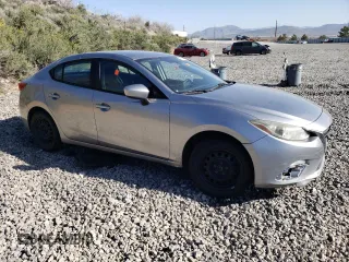 2015 Mazda 3 i Sport with VIN JM1BM1U70F1270472, listed as a Copart auction lot 53744365 with Not Provided miles and Clean Title. Bid and sale history available at DreamBid. Image 4.