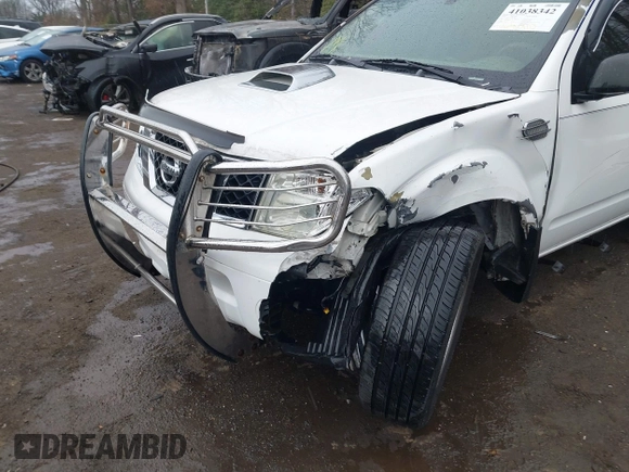 2005 Nissan Pathfinder SE with VIN 5N1AR18U15C734896, listed as a IAAI auction lot 41038342 with 188,910 mi miles. Bid and sale history available at carsss.com. Image 6.