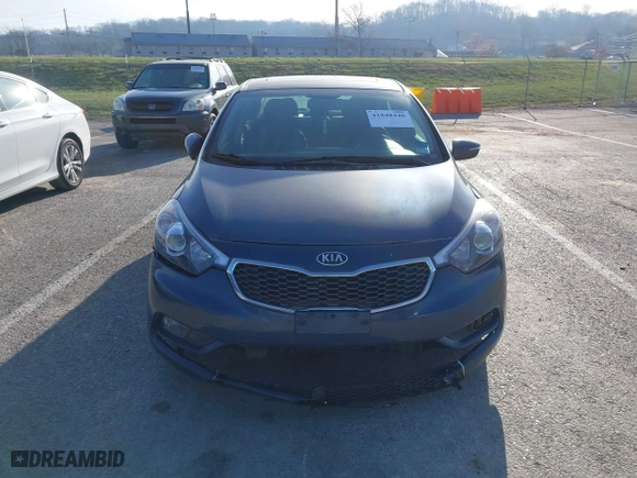 2016 Kia Forte EX with VIN KNAFZ4A84G5489699, listed as a IAAI auction lot 41848440 with 1 mi miles. Bid and sale history available at carsss.com. Image 12.