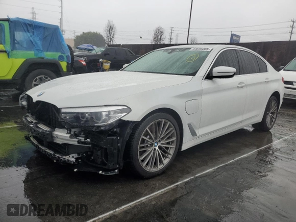 2020 BMW 5 Series 530e with VIN WBAJA9C07LCD36054, listed as a Copart auction lot 44635065 with 59,512 mi miles and Salvage Title. Bid and sale history available at DreamBid. Image 1.