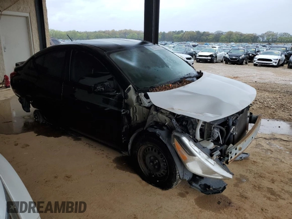 2016 Nissan Versa SV z VIN 3N1CN7AP7GL817002, wystawiony jako Copart lot #41481375 z przebiegiem 161 411 mil mil oraz Czysty tytuł • Clean title. Historia ofert i sprzedaży dostępna na DreamBid. Obrazek 7.