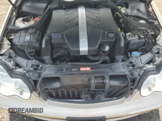 2005 Mercedes-Benz C 240 с VIN WDBRF61J65F607930, выставлен на аукционе Copart как лот 61647215 с пробегом 81 649 миль миль и Списание • Salvage title. История ставок и продаж доступна на DreamBid. Изображение 11.