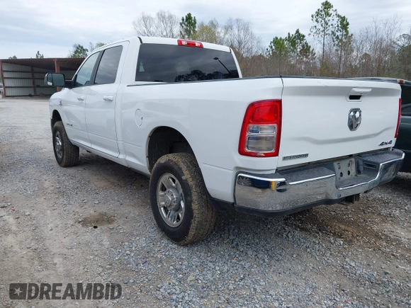 2021 Ram 2500 Big Horn z VIN 3C6UR5DL7MG542617, wystawiony jako IAAI lot #41614844 z przebiegiem 66 869 mil mil oraz . Historia ofert i sprzedaży dostępna na DreamBid. Obrazek 3.