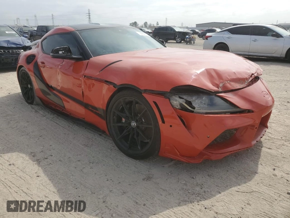 2024 Toyota Supra 3.0 with VIN WZ1DB0G06RW065738, listed as a Copart auction lot 44949385 with 2,633 mi miles and Salvage title. Bid and sale history available at DreamBid. Image 4.
