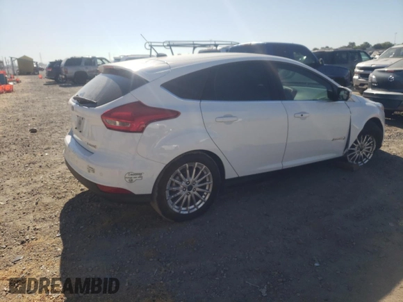 2016 Ford Focus Electric z VIN 1FADP3R45GL293963, wystawiony jako Copart lot #68055504 z przebiegiem 61 881 mil mil oraz Szkody całkowita. Historia ofert i sprzedaży dostępna na DreamBid. Obrazek 3.