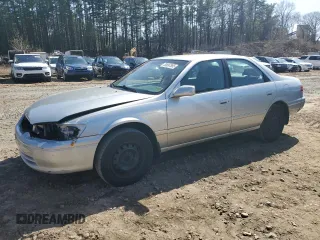 2001 Toyota Camry CE with VIN 4T1BG22K11U857058, listed as a Copart auction lot 53897365 with 147,482 mi miles and Clean Title. Bid and sale history available at carsss.com. Image 1.