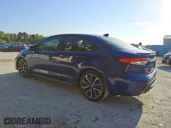 2020 Toyota Corolla SE with VIN 5YFS4RCE2LP047243, listed as a Copart auction lot 52650135 with 136,542 mi miles and Clean Title. Bid and sale history available at DreamBid. Image 2.
