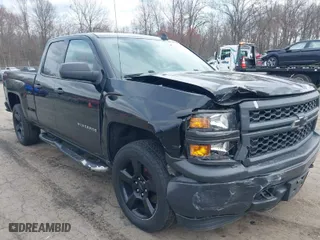 2015 Chevrolet Silverado 1500 Work Truck with VIN 1GCVKPEH7FZ287168, listed as a IAAI auction lot 41990288 with 93,444 mi miles. Bid and sale history available at carsss.com. Image 1.