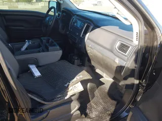 2018 Nissan Titan SV with VIN 1N6AA1EK8JN502029, listed as a IAAI auction lot 41308013 with Not Provided miles. Bid and sale history available at carsss.com. Image 5.