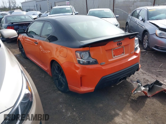 2015 Scion tC with VIN JTKJF5C7XFJ008076, listed as a IAAI auction lot 40856462 with 155,117 mi miles. Bid and sale history available at carsss.com. Image 3.