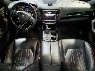 2021 Maserati Levante z VIN ZN661XUA5MX370925, wystawiony jako Copart lot #43057965 z przebiegiem 29 467 mil mil oraz Szkoda całkowita • Salvage title. Historia ofert i sprzedaży dostępna na DreamBid. Obrazek 8.