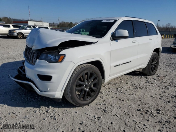 2022 Jeep Grand Cherokee WK Laredo X with VIN 1C4RJEAG0NC153366, listed as a Copart auction lot 47355455 with 19,300 mi miles and Salvage Title. Bid and sale history available at carsss.com. Image 1.
