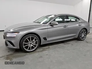 2025 Genesis G70 2.5T z VIN KMTG34SC2SU151097, wystawiony jako Copart lot #60698895 z przebiegiem 10 345 mil mil oraz Czysty tytuł • Clean title. Historia ofert i sprzedaży dostępna na DreamBid. Obrazek 1.