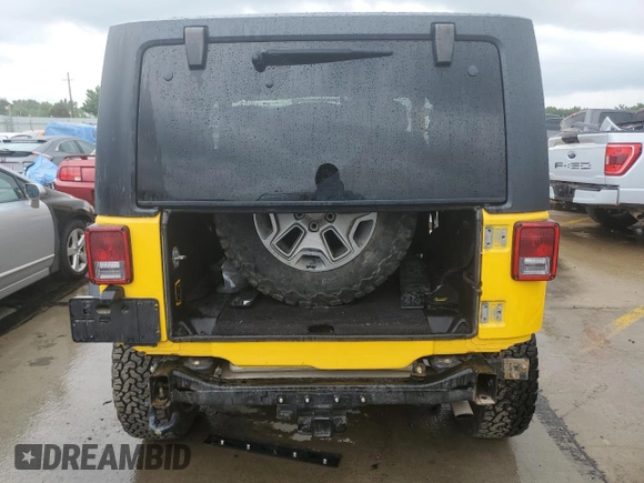 2015 Jeep Wrangler Rubicon with VIN 1C4BJWCG8FL691061, listed as a Copart auction lot 56528213 with 100,927 mi miles and . Bid and sale history available at DreamBid. Image 6.